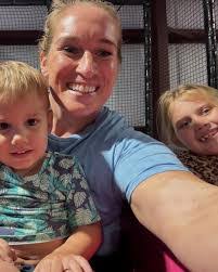 Amber Maxey's Instagram, Twitter & Facebook