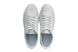 While leather is known for its polished look and for being a durable material for shoes, particularly dress shoes, leather isn't completely invincible. Scuff Marks On White Leather Shoes Thriftyfun