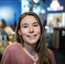 Barbara Lesher's Instagram, Twitter & Facebook