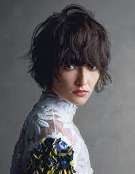 Jun 08, 2021 · un carré effilé, c'est la petite touche en plus. Coupe Cheveux Carre Degrade Court Automne Hiver 2016 Le Carre Degrade Nos Idees Pour L Adopter Elle