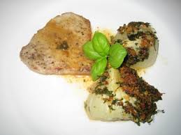 Leckeres spaghettirezept mit in ei und parmesan gebratenen putenschnitzeln. Piccata Milanese Mit Nudeln In Tomatensauce Rezept Kochbar De