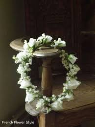 Spray Rose And Lily Of The Valley Flower Crown Www Frenchflowerstyle Co Uk White Spray Roses Lily Of The Valley Flowers Spray Roses