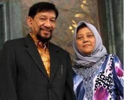 Khir rahman selepas ketiadaan bapanya datuk a rahman hassan. Ntv7 Tbs On Twitter The Wife Of Dato A Rahman Hassan Datin Azizah Mohamad Passed Away Last Night At Around 11 30pm Http T Co 1vp4xsvpir
