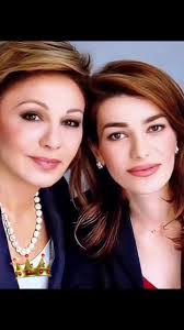 Leila Cherry's Instagram, Twitter & Facebook