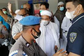 Ia lahir di jakarta pada 24 agustus 1965. Bantah Seluruh Tuntutan Kasus Swab Habib Rizieq Minta Vonis Bebas Okezone Megapolitan