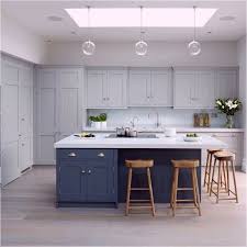 26 Best Kitchen Decor Design Or Remodel Ideas That Will Inspire You Homelovers Curved Kitchen Curved Kitchen Island Replacing Kitchen Countertops