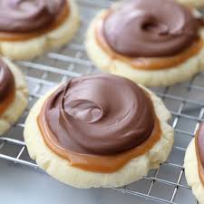 Betty crocker™ baking & cake mixes. Easy Twix Cookies Made From A Cake Mix It S Always Autumn