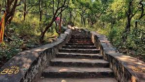 மர்மங்கள் நிறைந்த பர்வதமலை.. கடினமான கடப்பாரை நெட்டு பகுதி.. துணைக்கு வரும்  "சித்தர்கள்"? | Parvathamalai is located at Tiruvannamalai district - Tamil  Oneindia