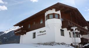 Der serveres morgenbuffet, og parkering er gratis. Appt Magda Solden Www Soelden Com