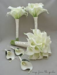 From orchids, to lilies, roses, and more, you have a large and beautiful selection of floral arrangements to choose from. 24 Calla Lily Wedding Bouquet Ideas Calla Lily Calla Lily Wedding Bouquet