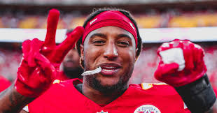 Chiefs Kingdom, 🫵 YOU 🫵 are 2-0....