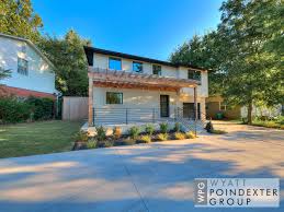 New Price In Historical Putnam Heights Complete Modern Remodel In Okc 1724 Nw 16th St In Oklahoma City In 2020 Modern Remodel Curb Appeal Keller Williams Realty