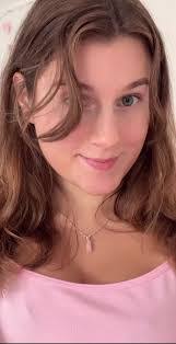 Felicia Quiles's Instagram, Twitter & Facebook