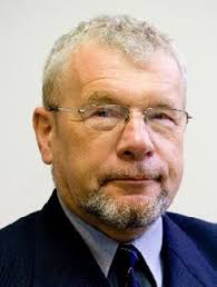 THE HISTORY OF GEOTECHNICS