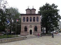 Tocmai de aceea, preotul nicolae paveliu a făcut demersurile necesare punerii pietrei de temelie pentru biserica „sf. Biserica Sf Gheorghe Pitesti Ziarul Argesenilor