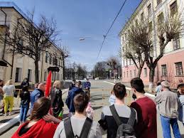 Прямая трансляция парада 9 мая в москве если же вам хочется посмотреть на парад поближе, то для этого есть множество уже излюбленных москвичами мест. Jzlkbh0fv0ycvm