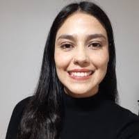 Leslie Lillo's Instagram, Twitter & Facebook