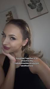 Anna Blanton's Instagram, Twitter & Facebook