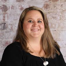 Addie Cullen's Instagram, Twitter & Facebook