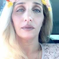 Karen Posner's Instagram, Twitter & Facebook