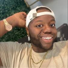 Looking for a handyman who can build something for me !