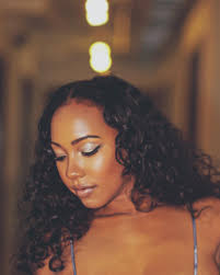 Melanie Powell (@mella_p) • Instagram photos and videos