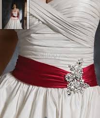 Accented Bridal Gowns New Style Ball Gown Red Ribbon Wedding Dresses Holiday Fashion Ball Gowns
