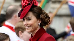 Her siblings were philippa (pippa) and james. Kate Middleton Beauty Photos Trends News Allure