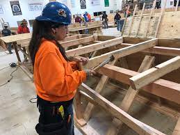 B O O T S Bridging Outstanding Opportunities With Tradeswomen Skills
