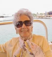 Helen Cabanas's Instagram, Twitter & Facebook