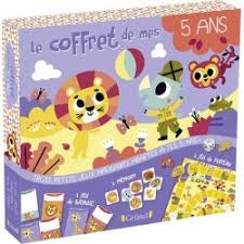 Le Coffret De Mes 5 Ans Jeu De Societe Lapouleapois Fr Jouet Garcon 5 Ans Jeux De Societe Jeux