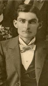 Eugene Harlow's Instagram, Twitter & Facebook