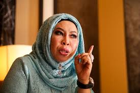 But what is this enigma behind the fame of this woman? Kes Selesai Vida Mahu Cik B Kacak Jumpa Bapa Sebulan Sekali Berita Projekmm