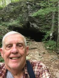 From our family to yours, Happy Thanksgiving! If you know us, you know that  every Thanksgiving, we make a picnic style version of a Thanksgiving feast  and hike one of the local