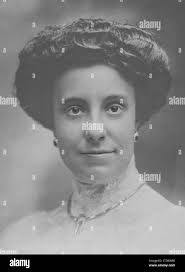 Teresa Shirley's Instagram, Twitter & Facebook