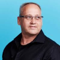 1900+ "(twitty)" profiles