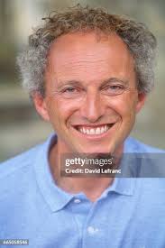 809 French Television Announcer Stock Photos, High-Res Pictures, and Images 