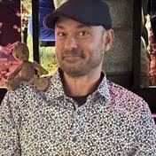 Arnold Schrock's Instagram, Twitter & Facebook