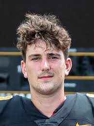 Tri-Valley football has tough schedule, high hopes behind Max Lyall