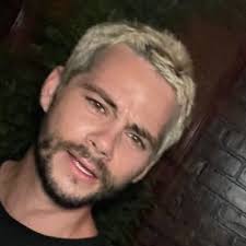 Yazmina (@asperpompin23)