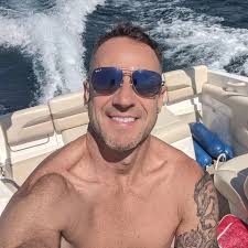 Malcolm Webb (@malcolm.webb.73) • Threads, Say more