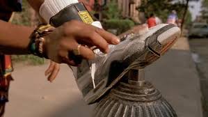 It stars lee, danny aiello, ossie davis, ruby dee, richard edson, giancarlo esposito, bill nunn. Sneakers Nike Air Jordan Iv White Cement Of Buggin Out Giancarlo Esposito In Do The Right Thing Spotern