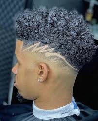 Pin De Alphonse Panga Em Coupe Avec Boucle Cabelo Cabelo Descolado Cabelo Crespo