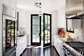 Upgrade your cooking to bosch appliances. 9 Beautiful Black And White Kitchens From The Ad Archives Architectural Digest
