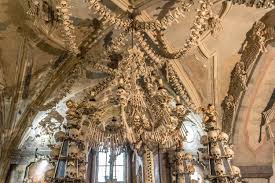 Caracas, venezuela hora actual, diferencia horaria con gmt/utc y horario de verano 2021, husos horarios. A Day Trip From Prague To Kutna Hora The Bone Church What To Do Where To Eat Is It Worth A Visit Silly Little Kiwi