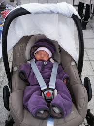 Ein kindersitz für 2 gruppen, ab geburt bis ca. Maxi Cosi Cybex Weltraumkapsel Die Evolution Der Kindersitze Daddylicious