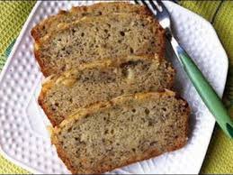 125 gram tepung terigu 125 gram gula pasir 2 butir telur 4 buah pisang 1/2 sdt baking powder. Cara Membuat Bolu Pisang Ambon Kukus Youtube