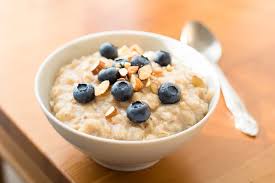 Low fat chewy oatmeal bars with fruit are a simple treat with rich fruity flavors. Can I Eat Oatmeal On A Low Carb Diet Popsugar Fitness
