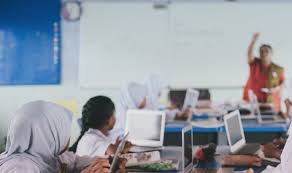 Check spelling or type a new query. Pembelajaran Abad Ke 21 Mudahkan Pelajar Guru