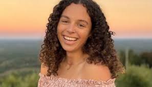 A&S Class of '24: Audrey Cruey's Public Service Leads...